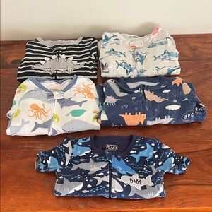 Assorted pajamas size 18 months